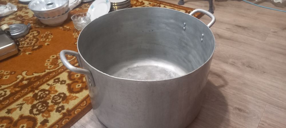 Продам посуду от 1 000 тг.