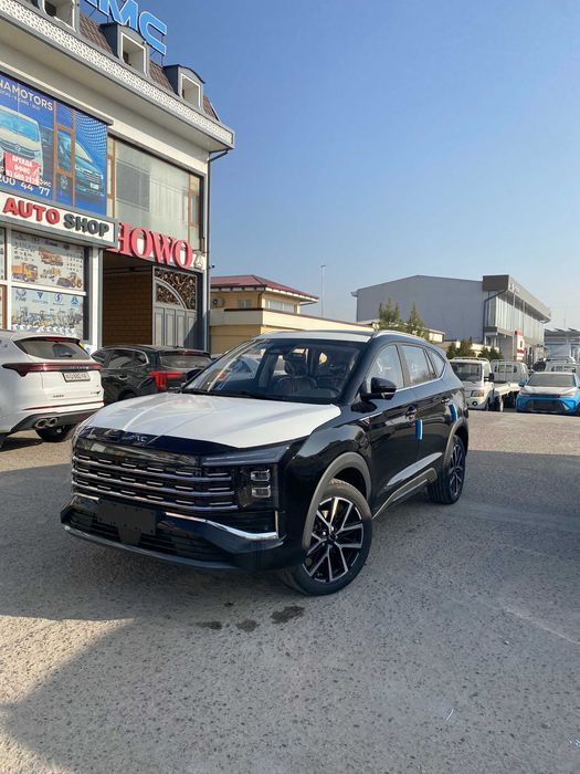 JAC JS8 — сизнинг янги даражангиз!