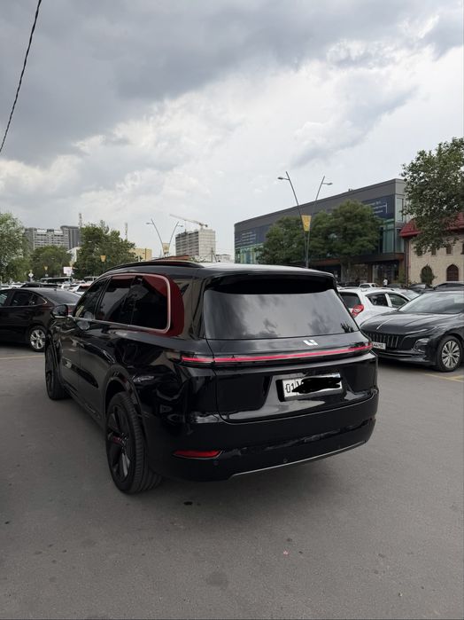 Lixiang L9 Ultra Sotilad
