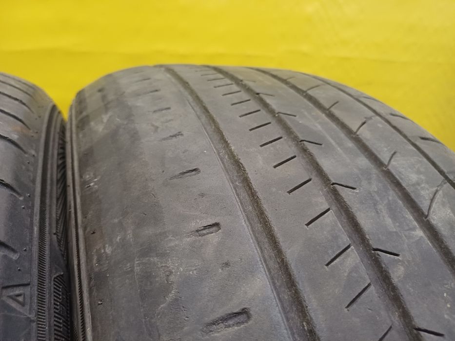 Шины 225/55 R17 Goodyear комплект.