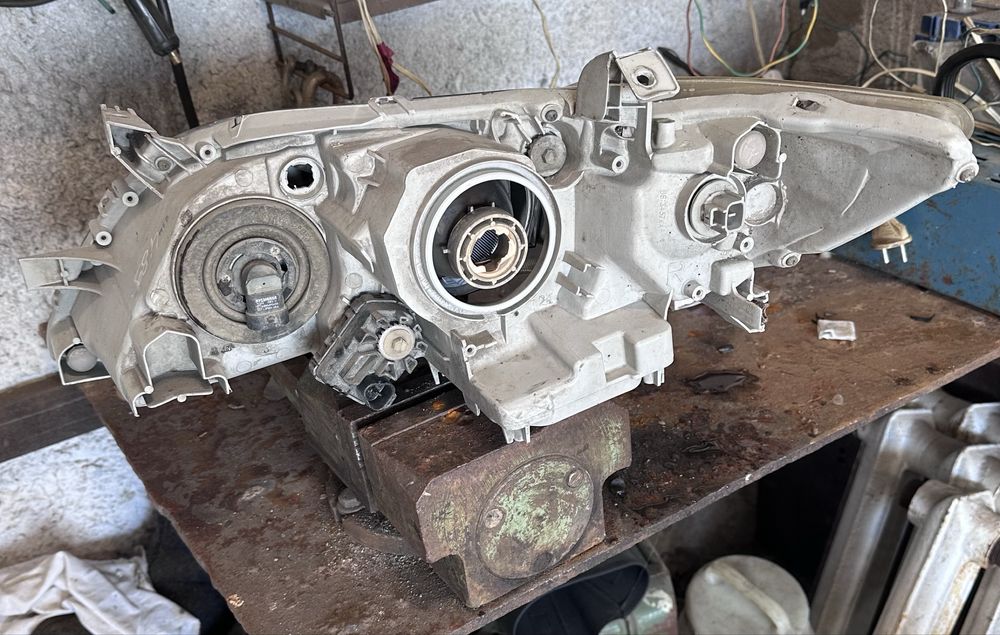 Фары правые камри 40