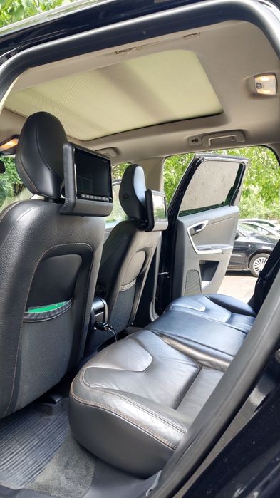 VOLVO XC60 2011 — imagine 4