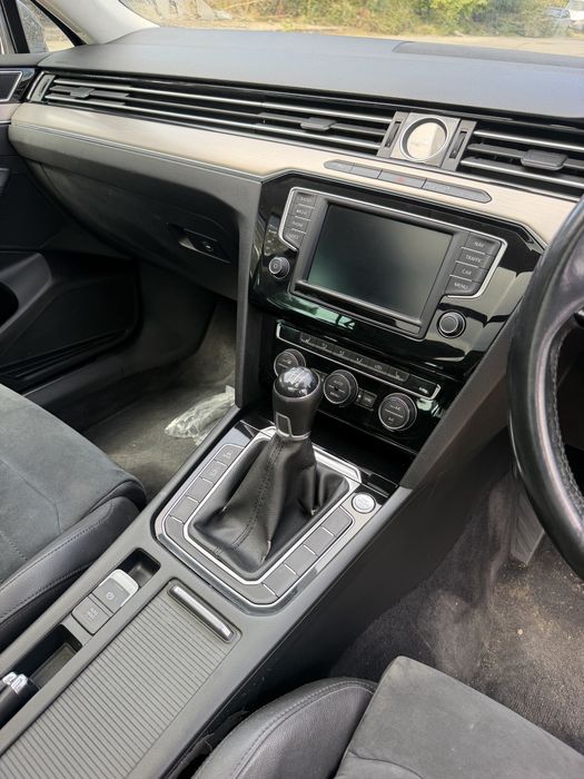 Фв пасат 8 2.0тди 150 на части / vw passat 2.0tdi digital