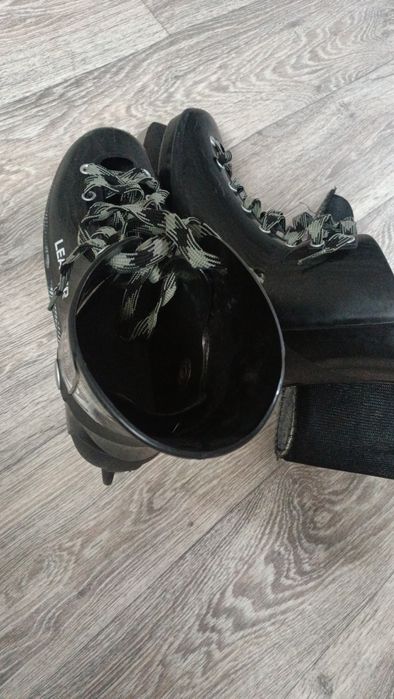 Продам отличные коньки Leader 46 размер