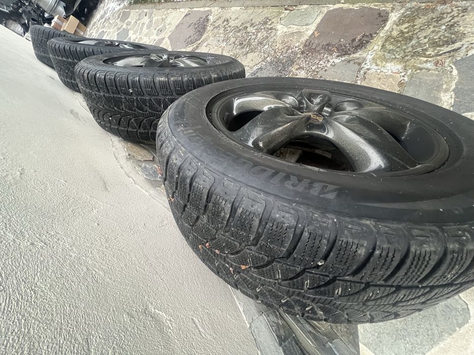 255/55R 18 Jante cu anvelope iarna 5* 130 18*