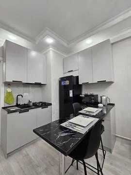 Black tower 1 комнатная квартира срочно продается: Яккасарай 8 роддом