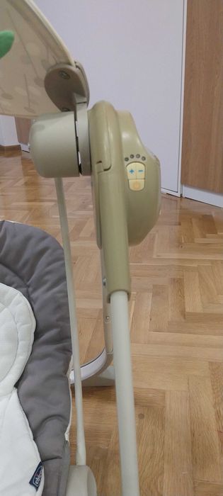 Бебешка музикална люлка