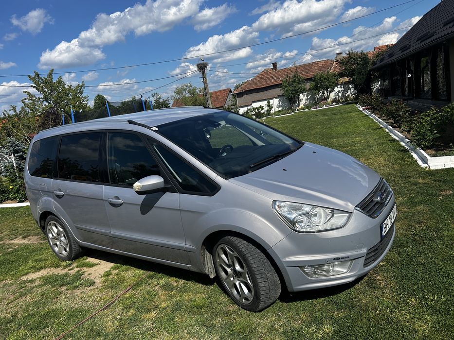 Vand ford galaxy 2012