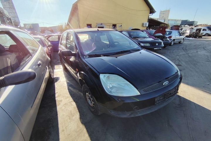 Usa / Portiera spate dreapta Ford Fiesta 2003 1.4 MT (80 hp)