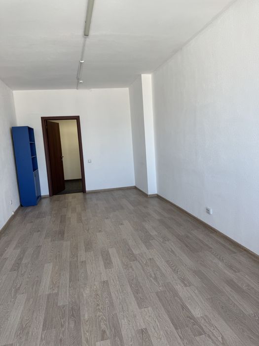 Сдам с окном 21,9 кв.,м 25,4кв.,м 22