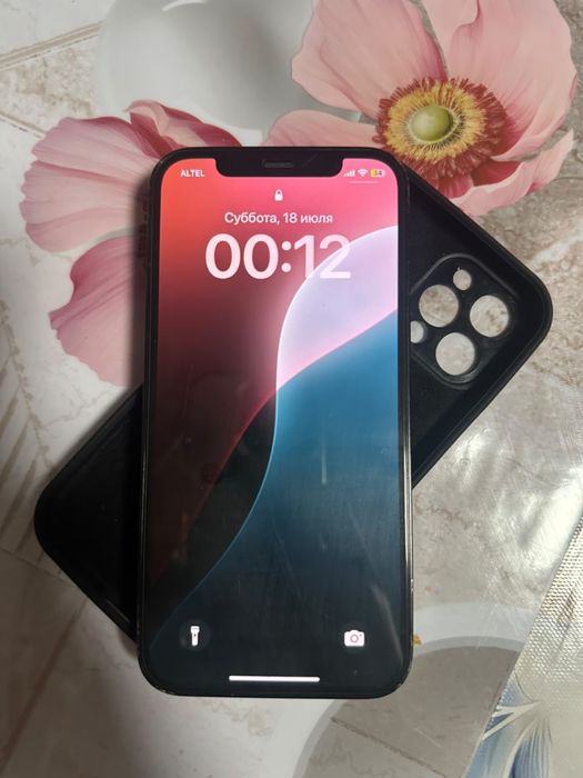 IPhone 12 pro.