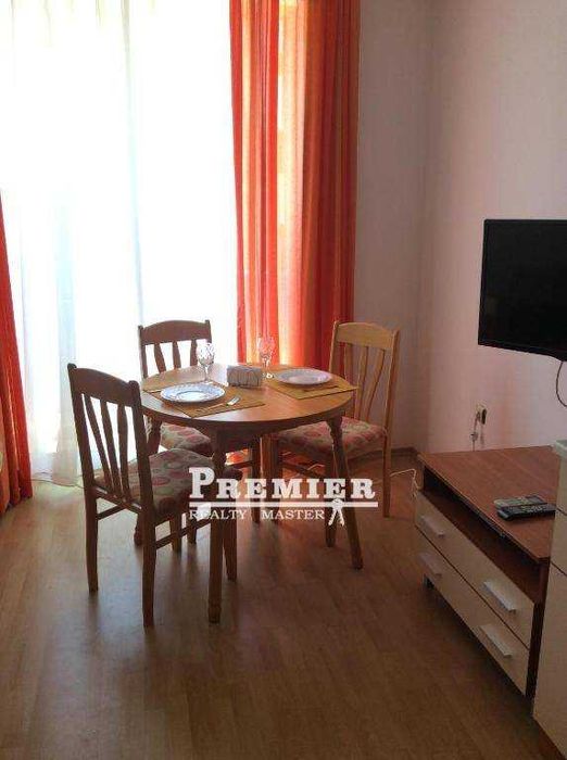 Продава се Двустаен апартамент в к.к. Слънчев бряг - 54 кв.м за 843 €/кв.м - Снимка #4