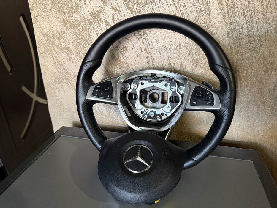 AMG Волан Touchpad за Mercedes E-class W213 W205