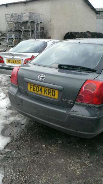 Тойота Авенсис Т25  2.2 Д4Д 150 к.с и D-CAT  177к.с 2005г седан