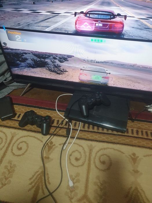 Плестешинг 3 яхши холатда 2 та пулт