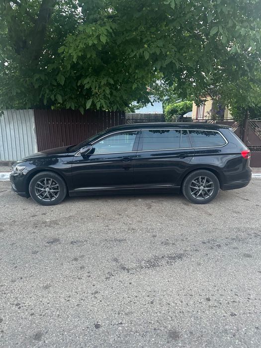 Vand Passat 2.0 diesel, 150 de cai, an 2022, km 220.000, automat 7+1