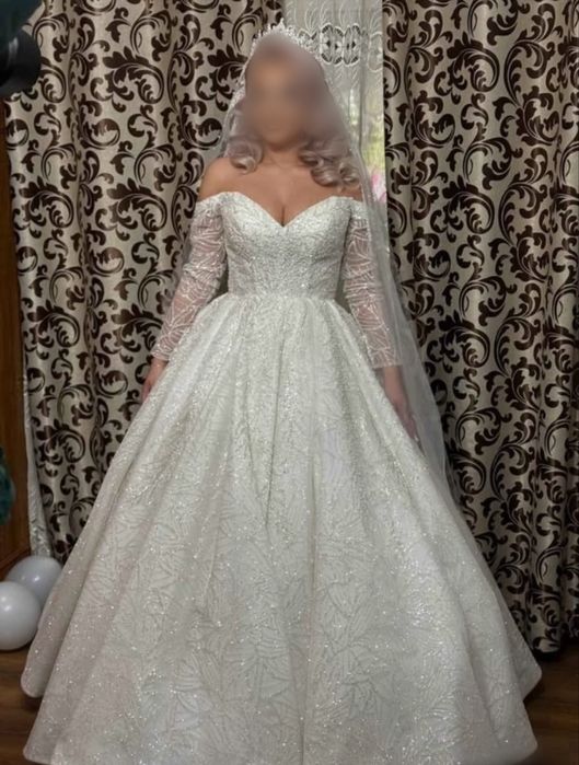 Vând rochie de mireasă !