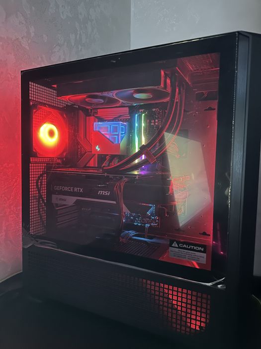 Продается мощный Кейс  для игр и програм