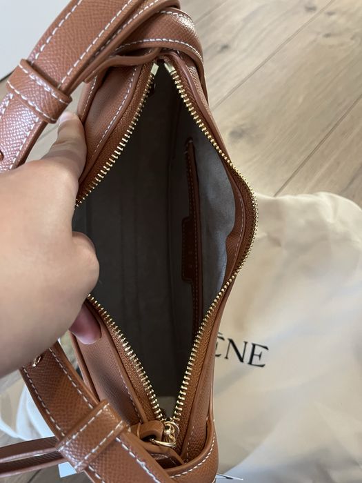 Продаю сумку рыжого цвета