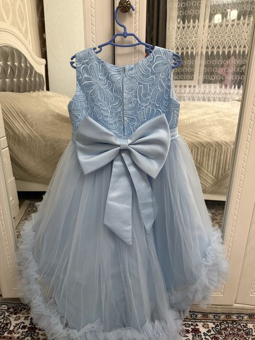 Продам красивые платья