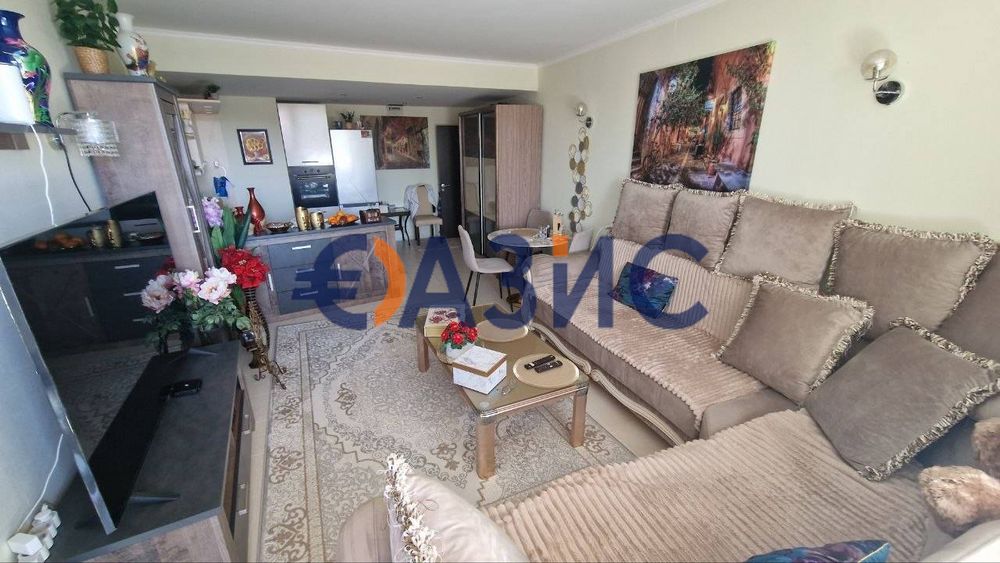 Продава се Двустаен апартамент в Свети Влас - 88 кв.м за 1043 €/кв.м - Снимка #9