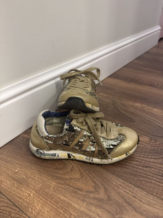 Кроссовки премиата 32 размер