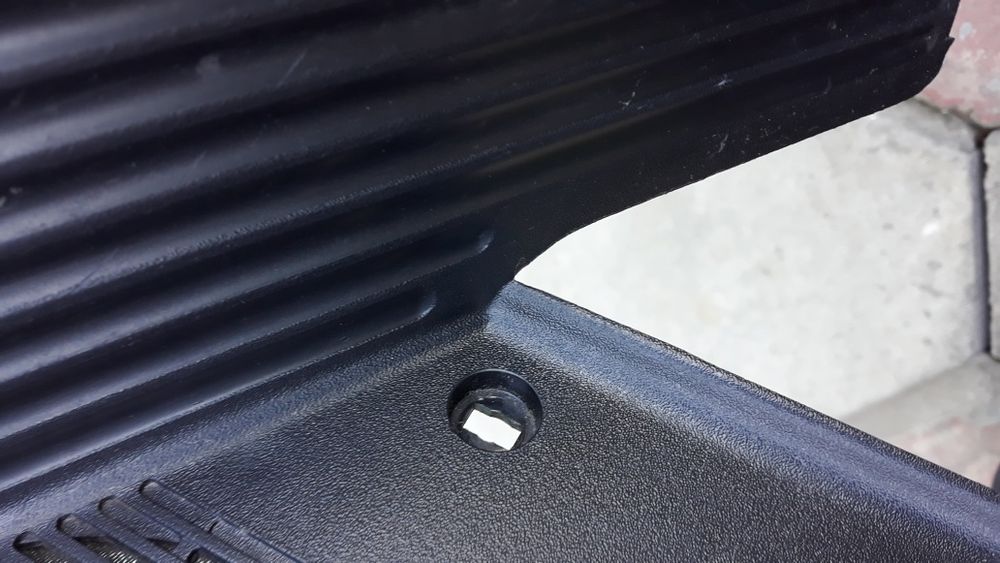 Пластик в салон бмв е34.