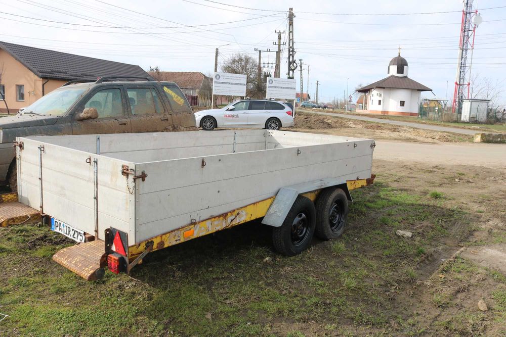 remorca auto trailer