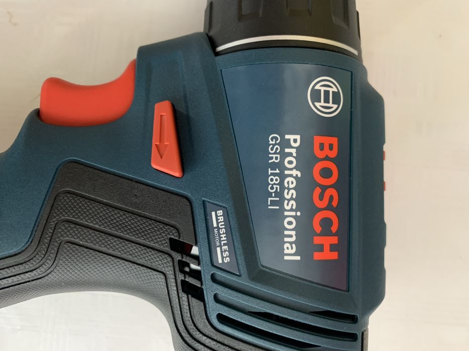 Bosch GSR 185 LI . Bormasina gsr 185 LI
