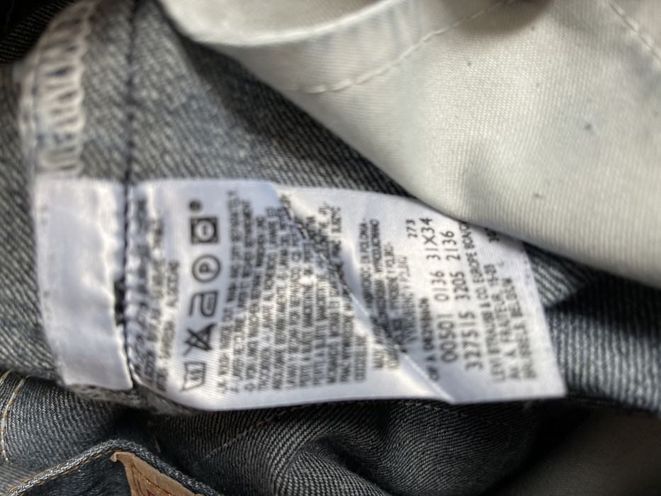 Blugi LEVIS Strauss 501 Albastru Barbati | Marime 31 x 34 (81 CM)