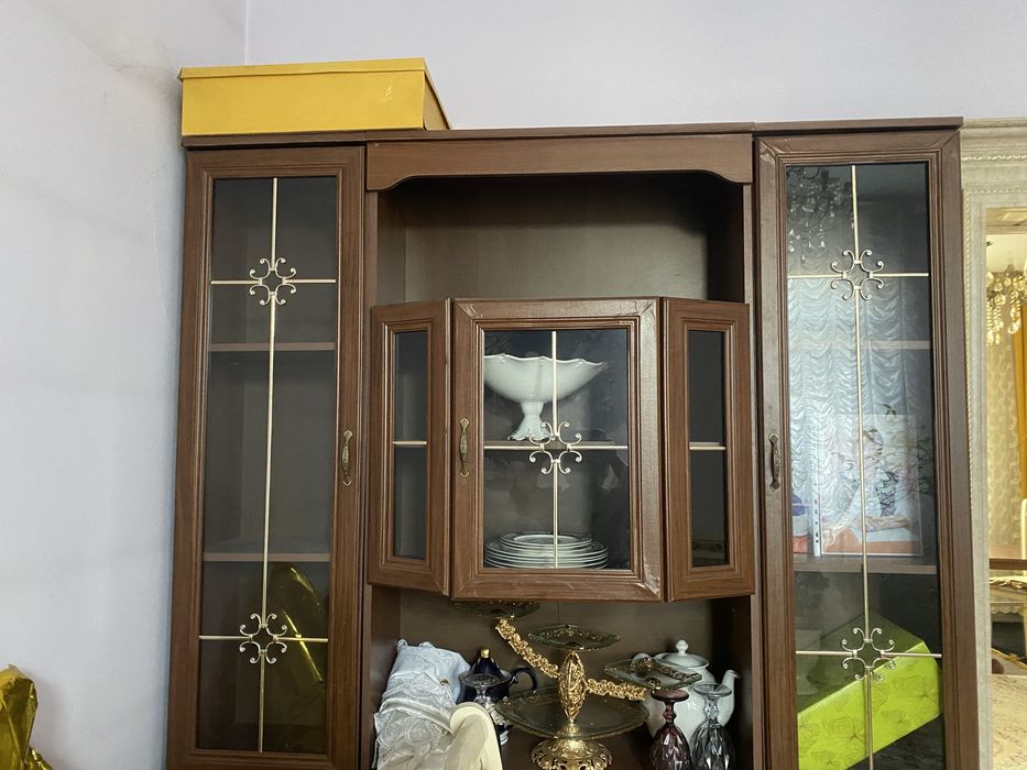 Стенка сатылады б/у.