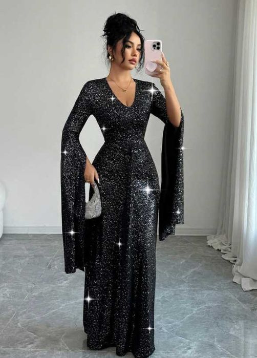 Rochie neagra lunga foarte eleganta S noua maneci evazate