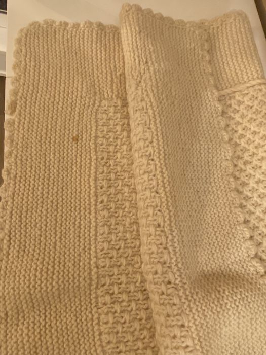 Бебешка вълнена пелена