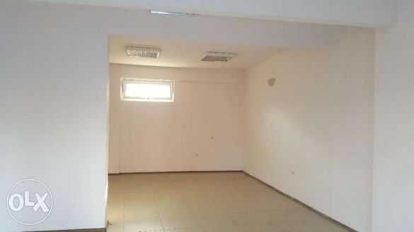 Магазин, Студио, Кабинет, Склад, Офис- ул. Три Уши 5