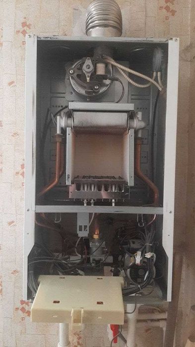 Двухконтурные газовые котлы Ariston Baxi др. ЧИСТКА УСТАНОВКА РЕМОНТ