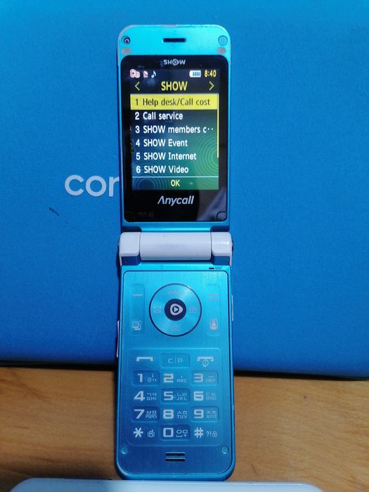 Продаеться телефон Anycall модель SCH-W830 от компании Samsung