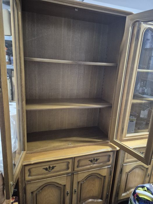 Vitrine lemn masiv inspirație Rococo