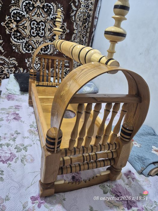 Beshik sotiladi yangi