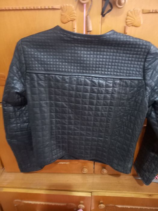 Scurte din piele naturala pentru fete