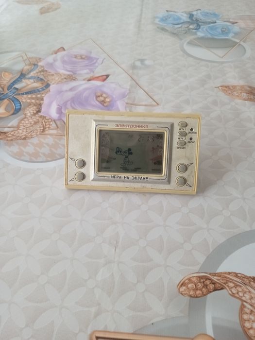 Продам электроную игру СССР