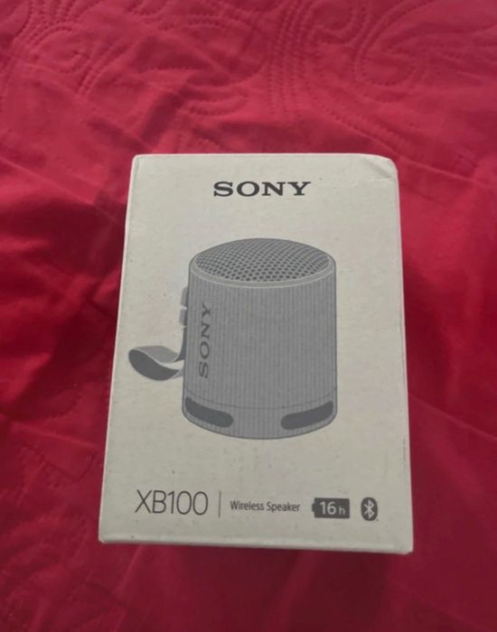 Boxa portabila noua Sony