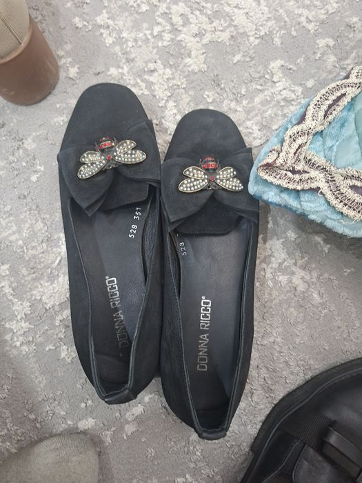 Продам обувь  36-37размер дешево