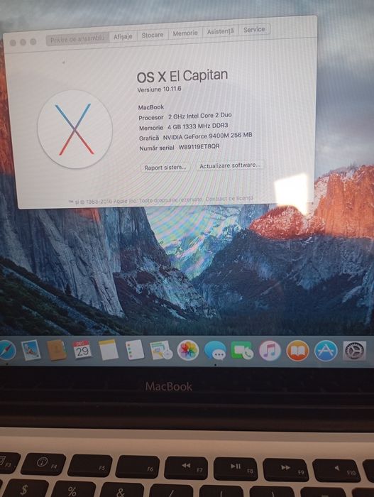 Vând laptop MacBook