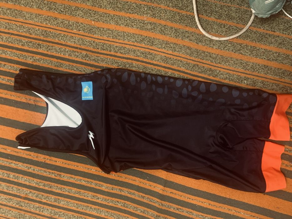 Рудис борцовки нателник