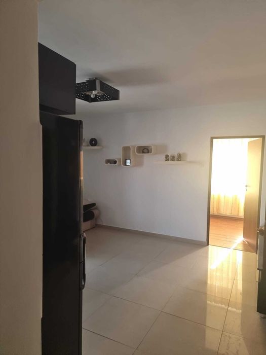 Inchiriez apartament 2 camere mobilat, utilat , zona Valea Ialomitei