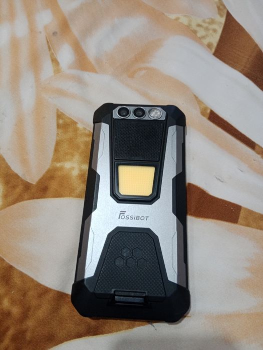 Продам смартфон FOSSIBOT F106 Pro