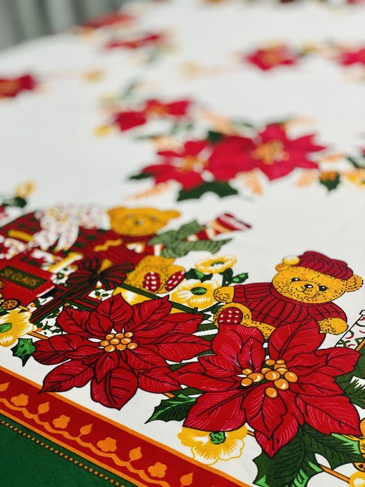 Новогодние скатерти