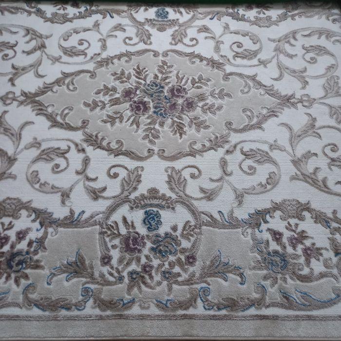 Продается  ковёр