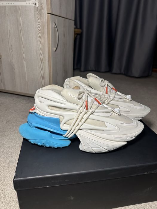 Balmain Unicorn White & Blue