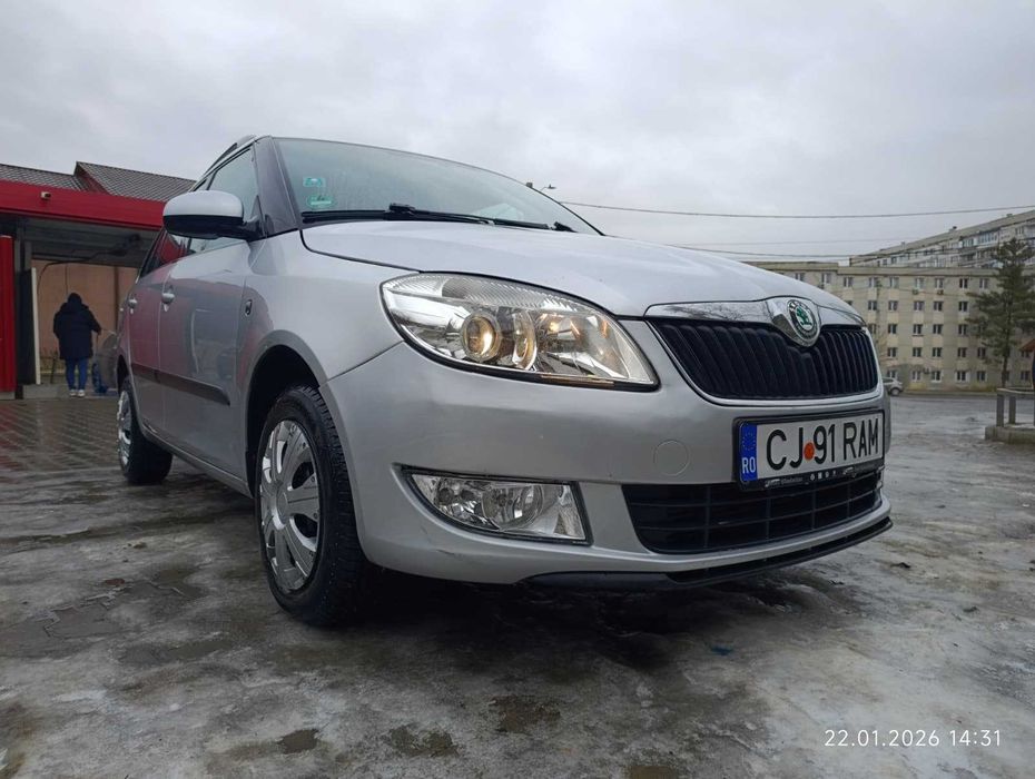 SKODA Fabia 2011 — imagine 2
